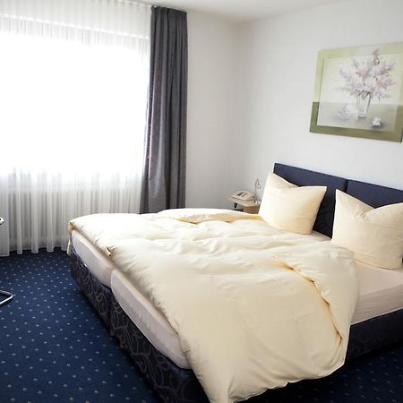 Hotel Restaurant Engel Pfaffenweiler Pokoj fotografie