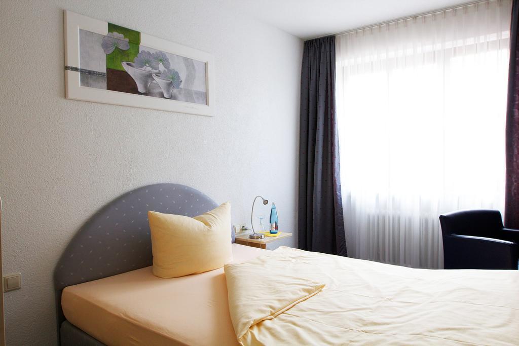 Hotel Restaurant Engel Pfaffenweiler Pokoj fotografie