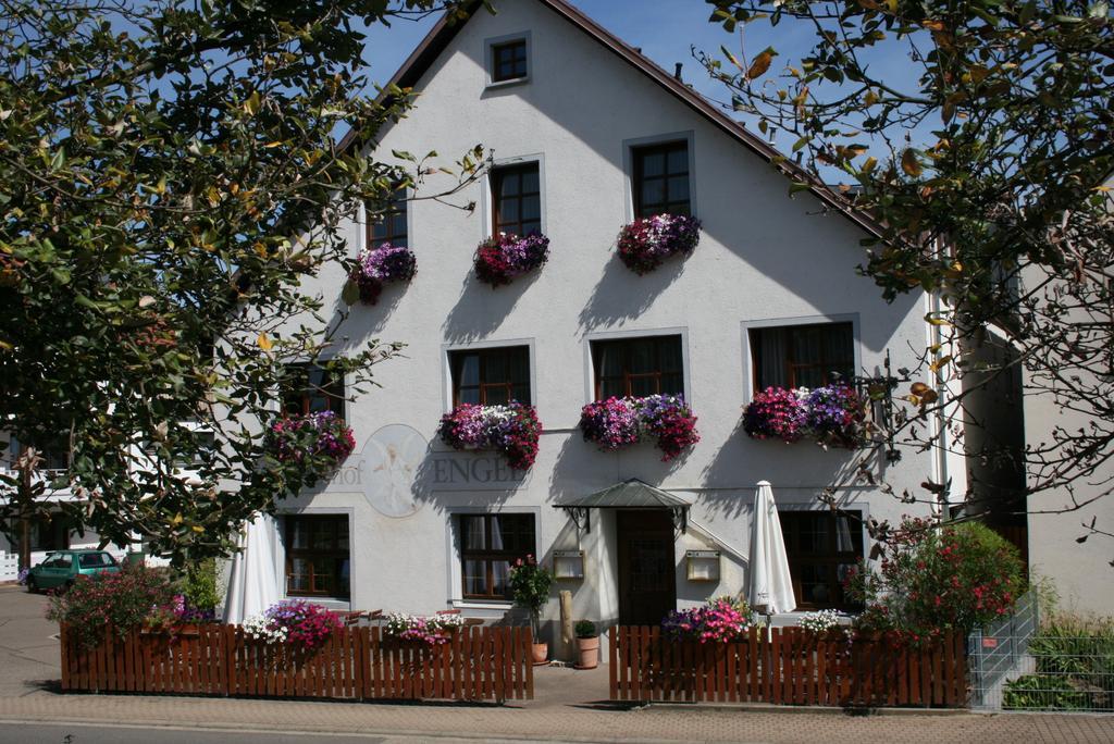 Hotel Restaurant Engel Pfaffenweiler Exteriér fotografie