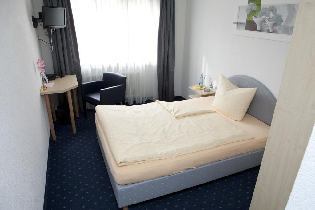 Hotel Restaurant Engel Pfaffenweiler Pokoj fotografie